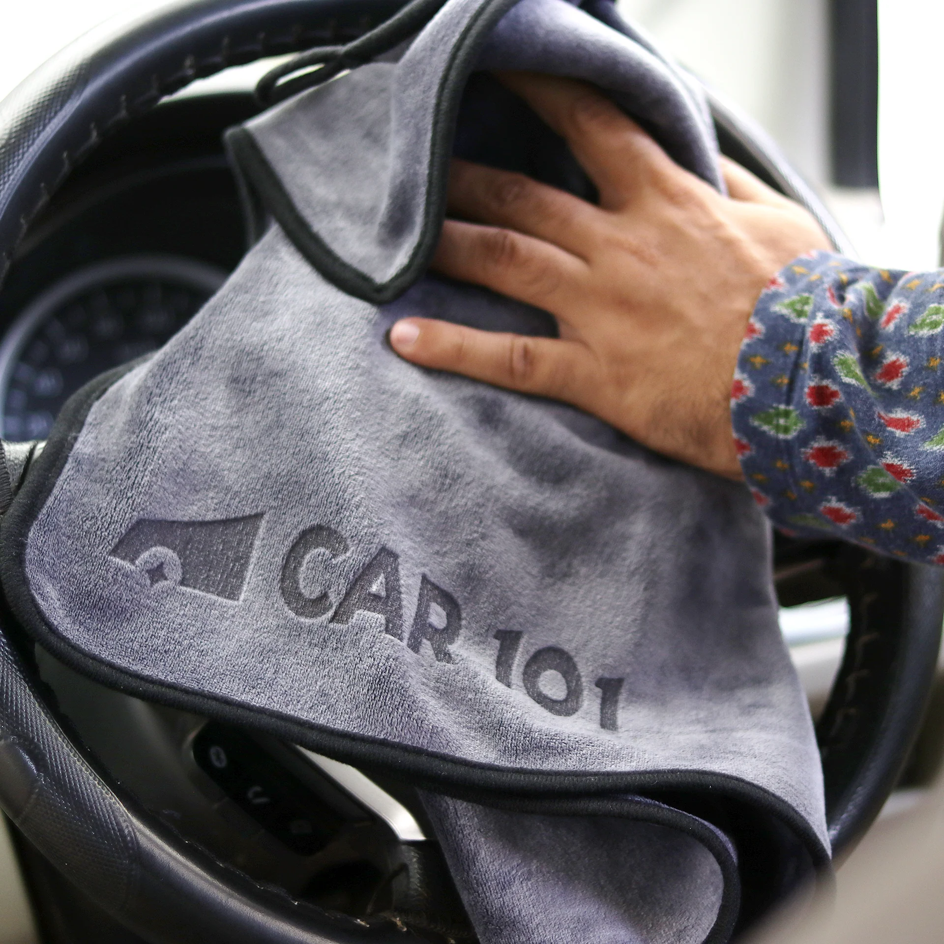 CAR101 500 GSM Microfiber Towel - Image 8